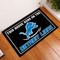 This House Runs On Doormat - Anti Slip Indoor Doormat - DTLO